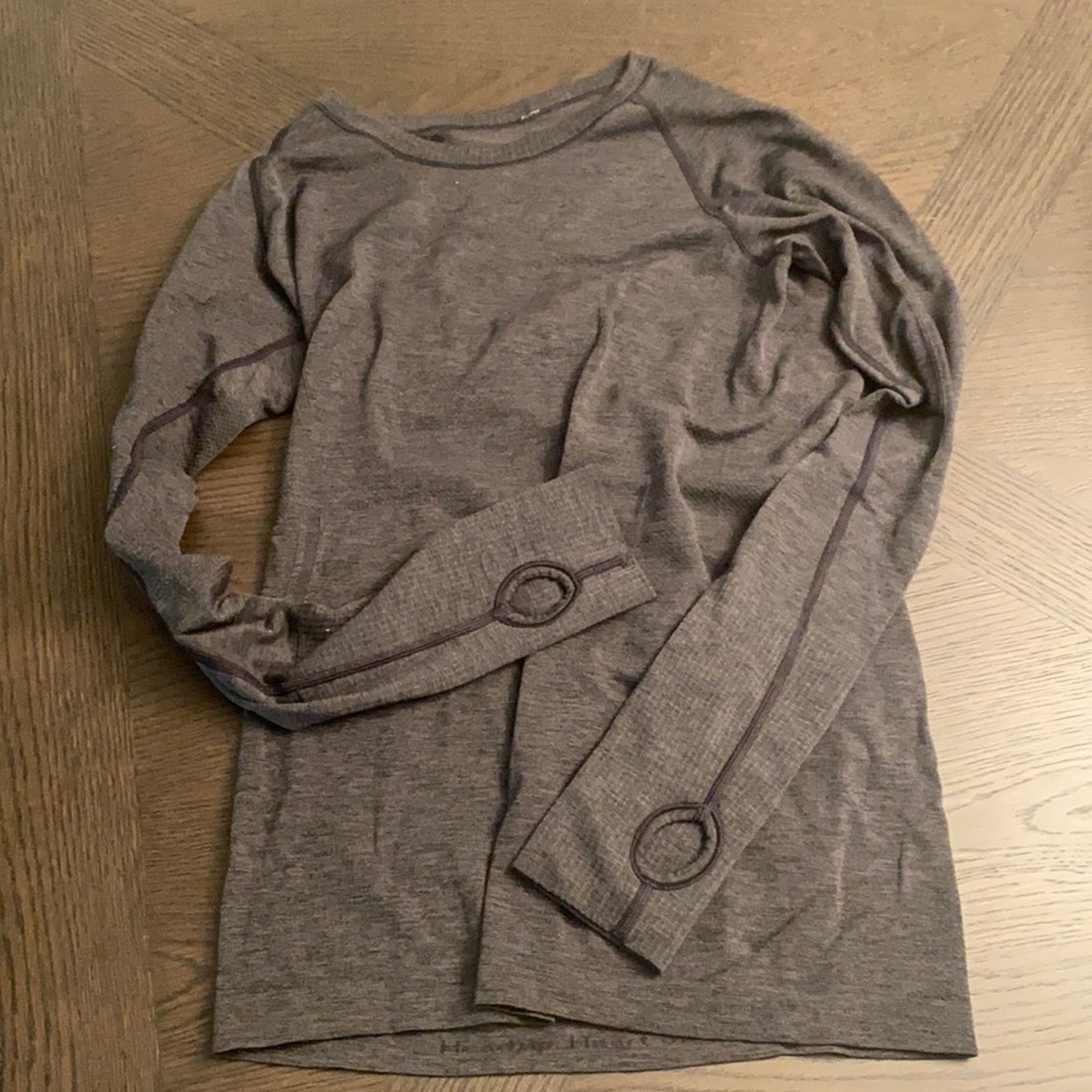 Lululemon long sleeve top